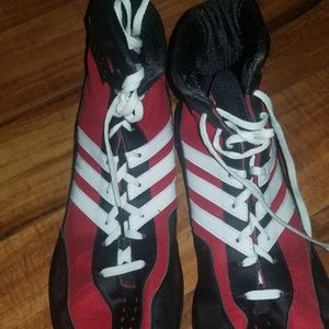 Wrestling shoes